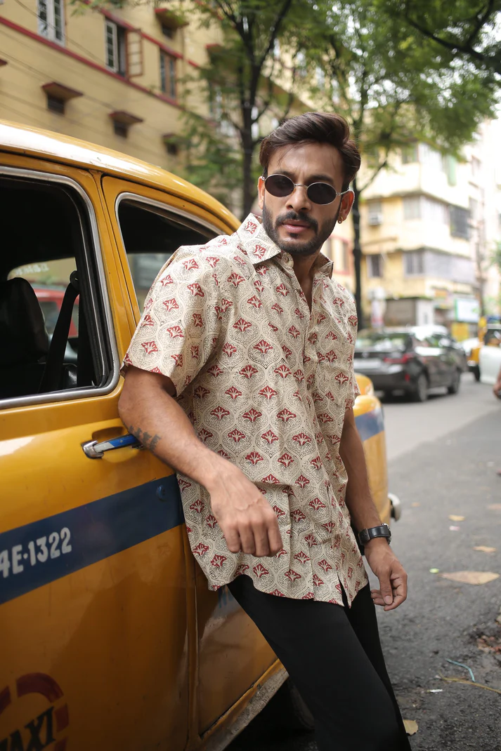 Beige handprinted casual cotton half sleeve shirt