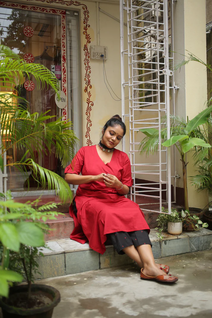Red Khadi Cotton Kameez